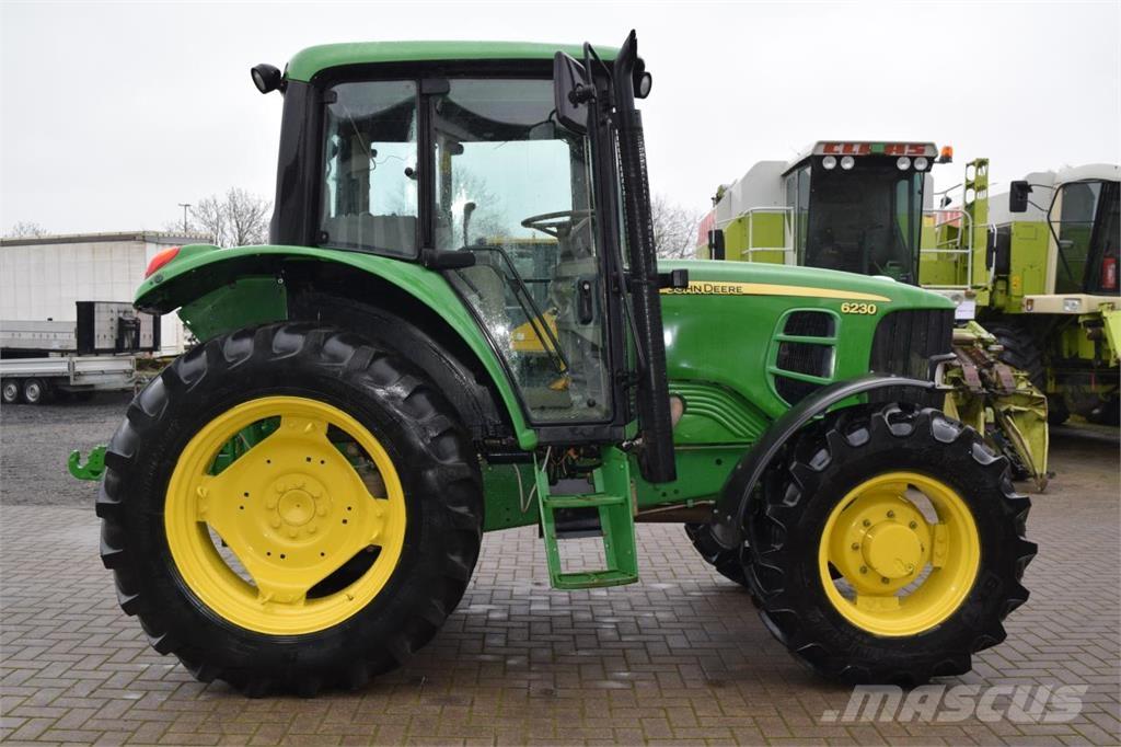 John Deere 6230 Traktoriai