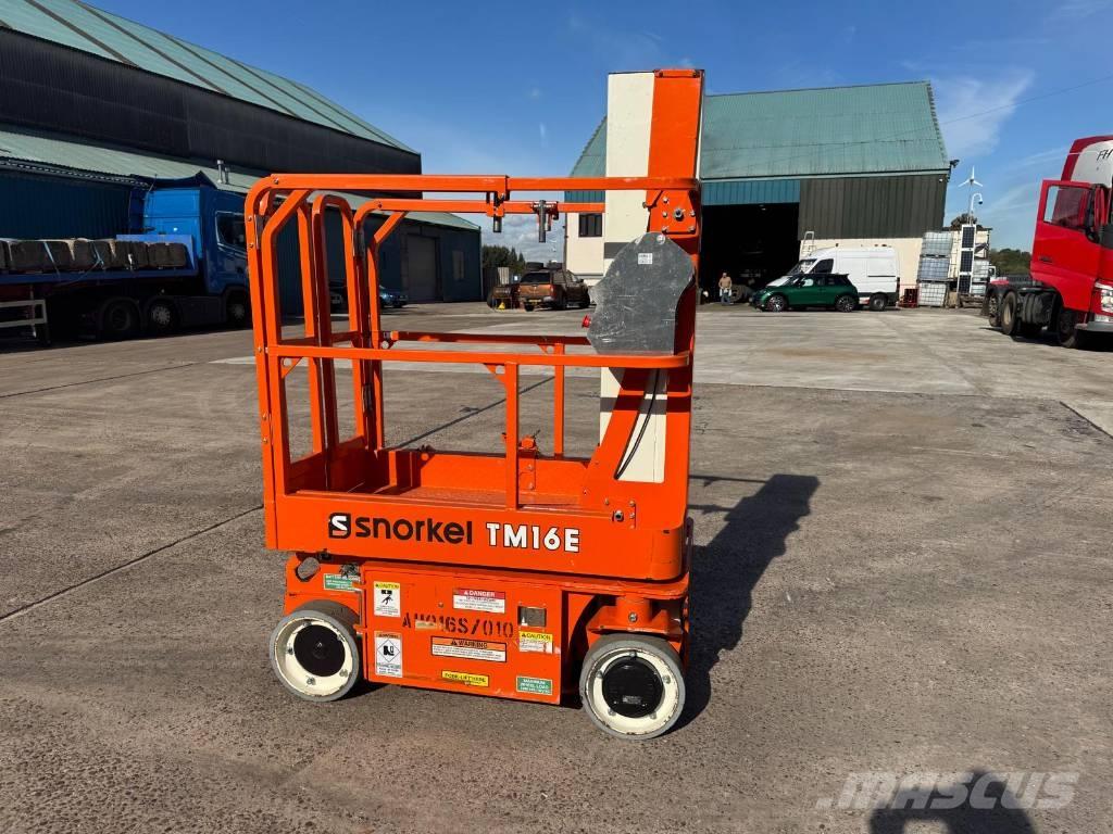 Snorkel TM 16E Vertikalūs stiebiniai keltuvai