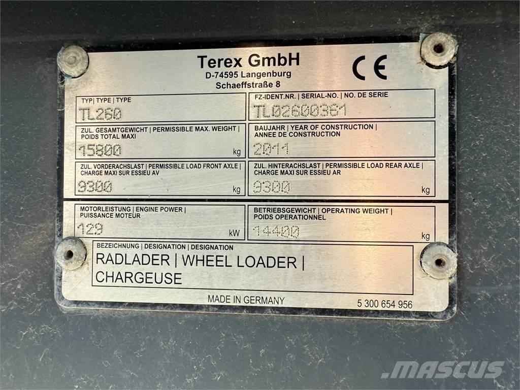 Terex TL260 Naudoti ratiniai krautuvai