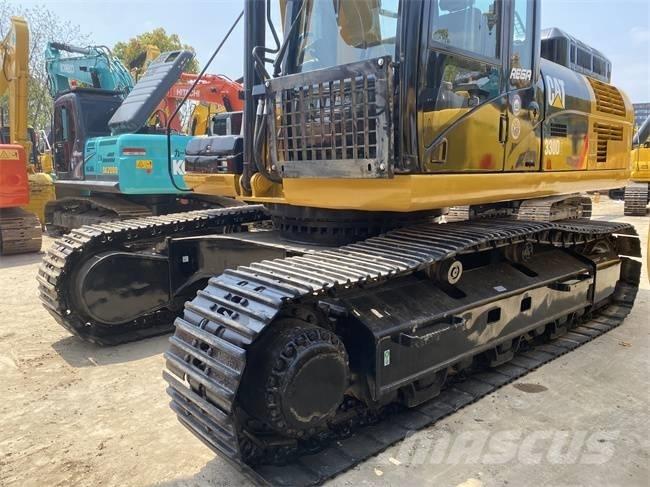 CAT 330 D2L Vikšriniai ekskavatoriai