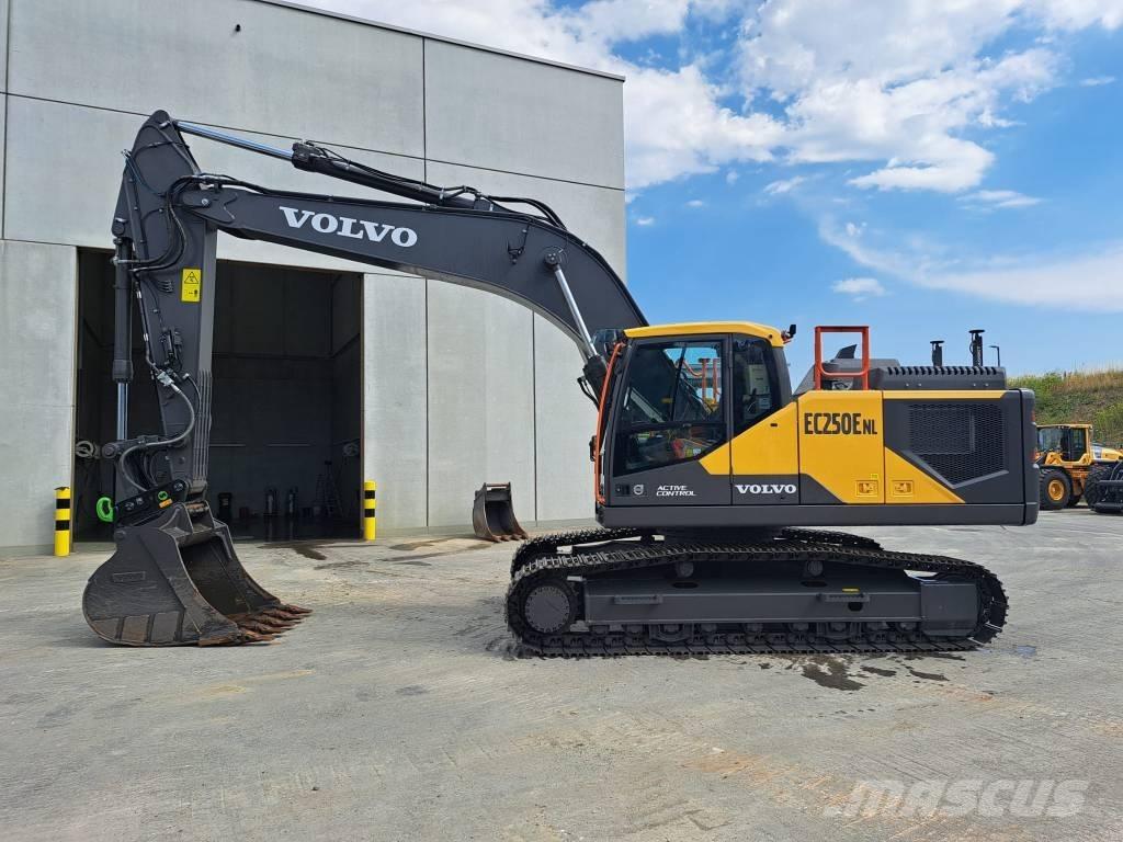 Volvo EC250ENL Vikšriniai ekskavatoriai