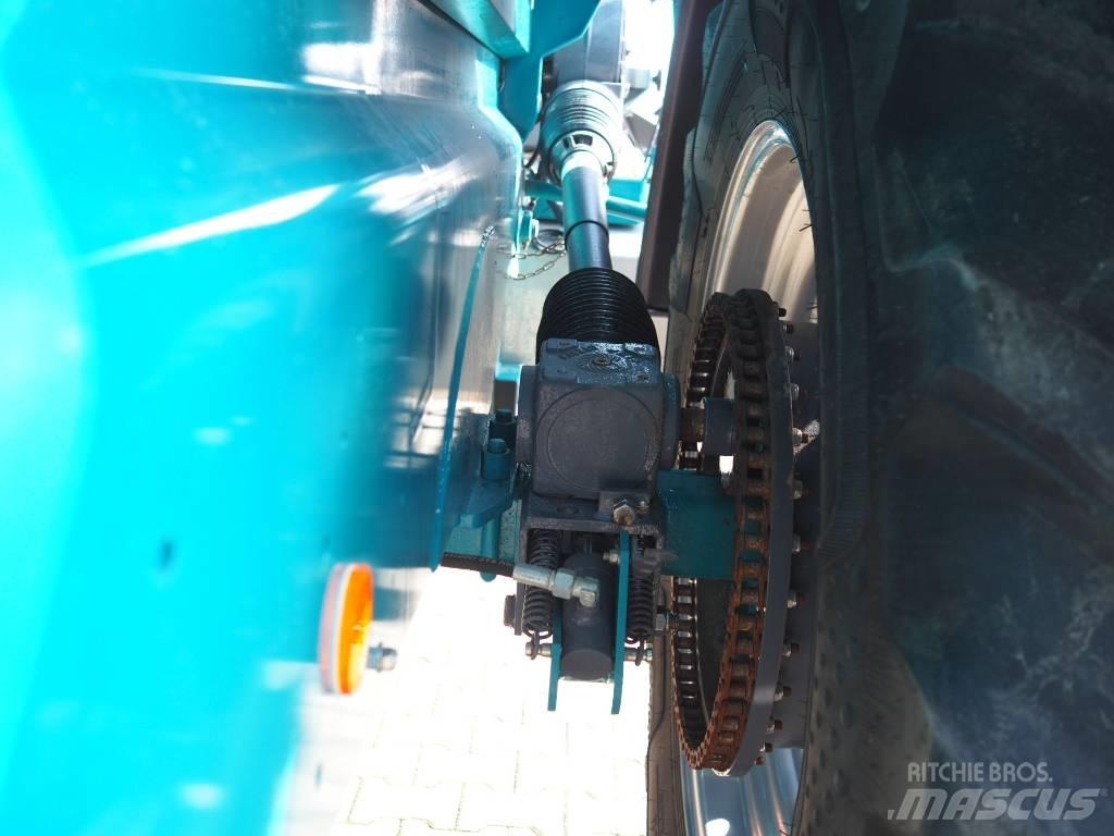 Sulky XT 130 Mineralinių trąšų barstytuvai