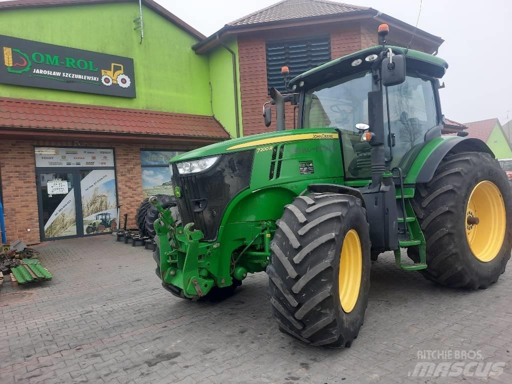 John Deere 7200 R Traktoriai