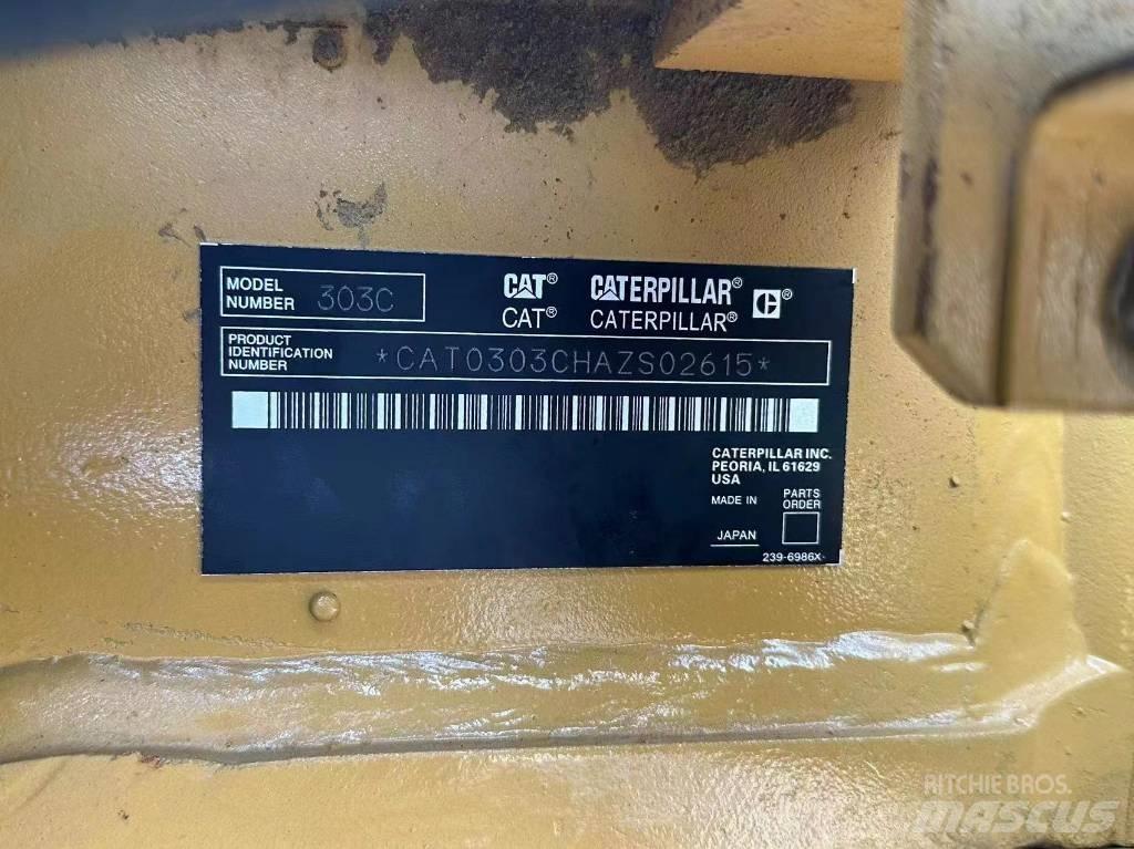 CAT 303 Vikšriniai ekskavatoriai