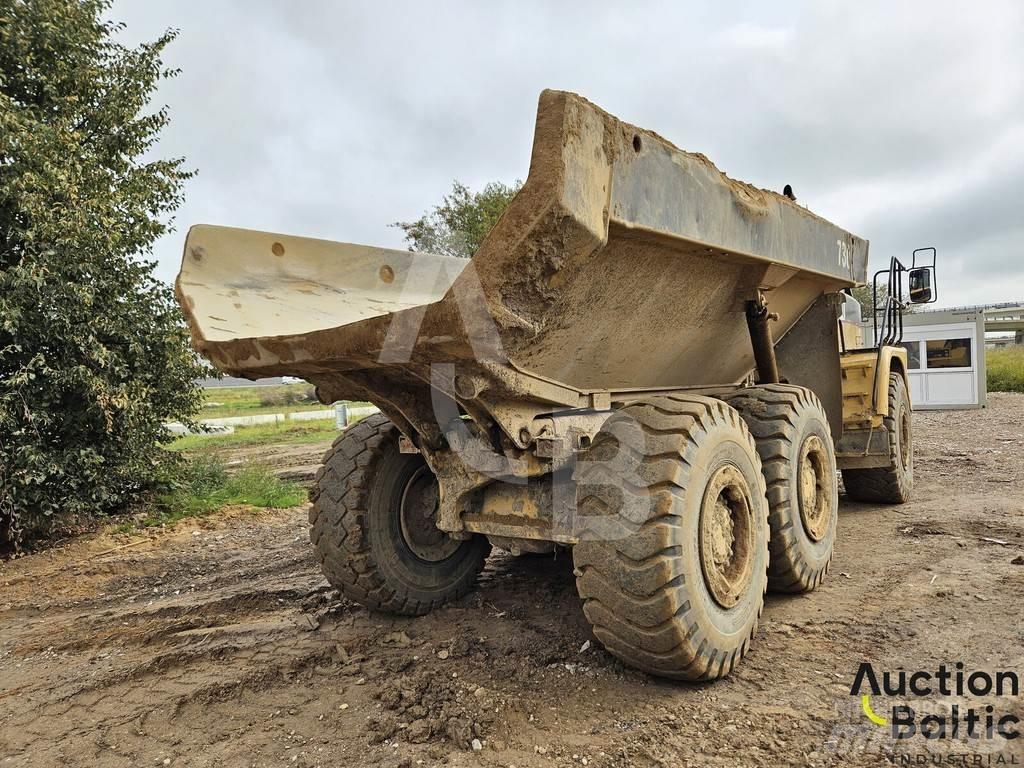 CAT 730 Karjeriniai savivarčiai