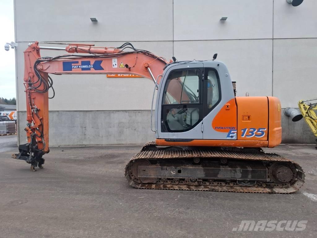 Fiat-Kobelco E 135 Vikšriniai ekskavatoriai