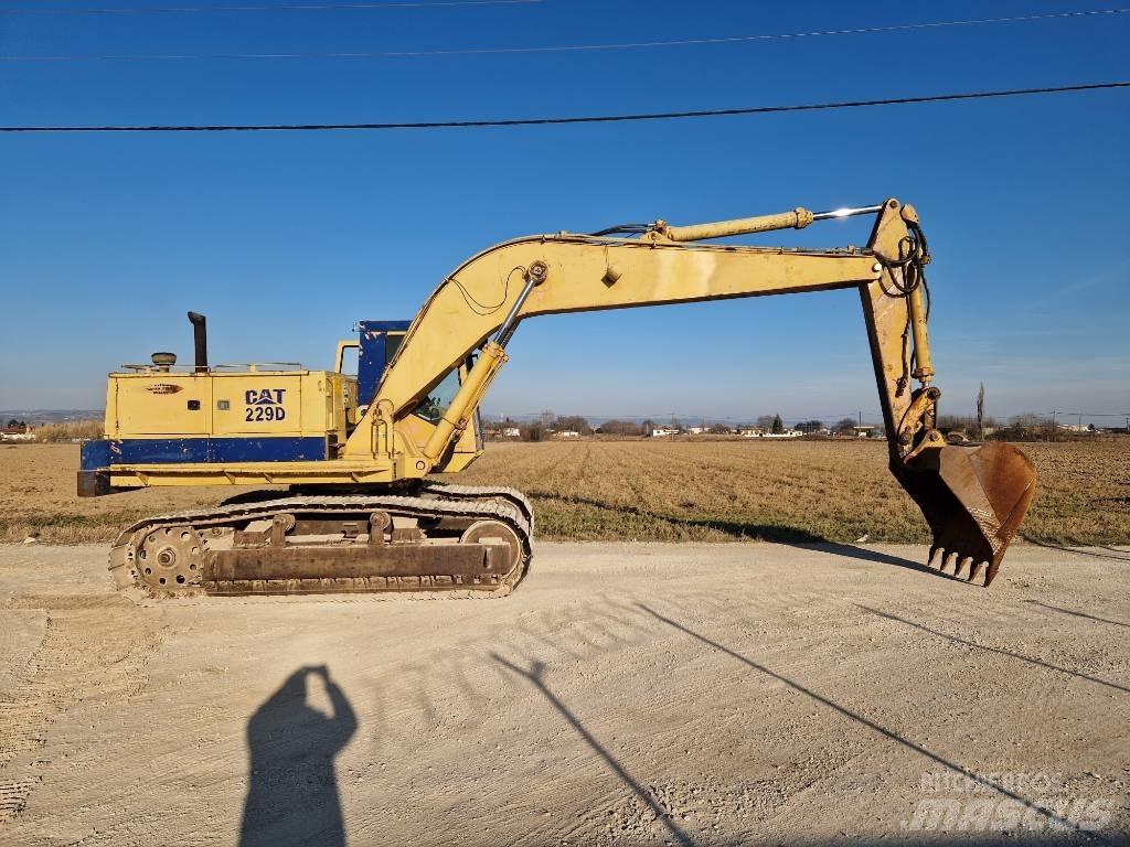 CAT 229 D Vikšriniai ekskavatoriai