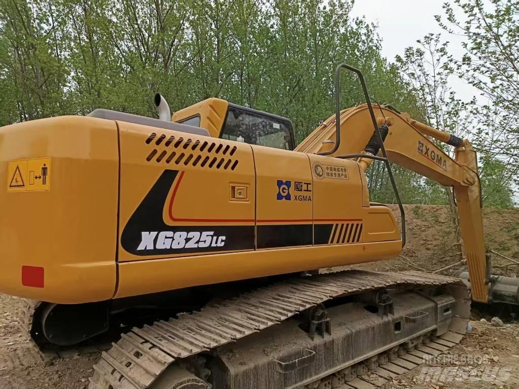 XGMA XG825LC Vikšriniai ekskavatoriai