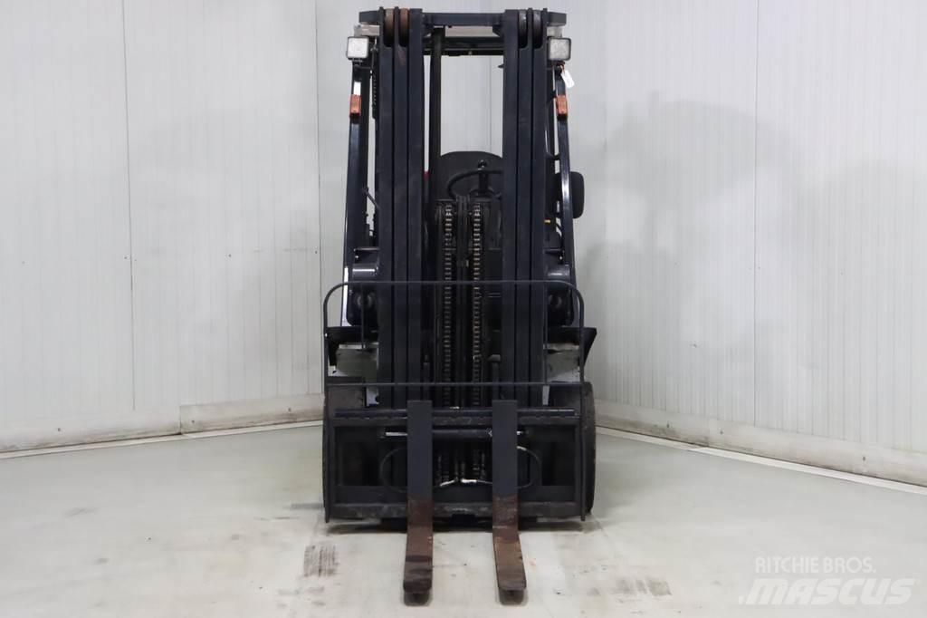 Nissan U1D2A20LQ LPG (dujiniai) krautuvai