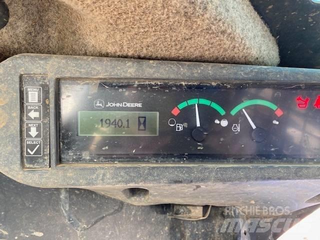 John Deere 317G Krautuvai su šoniniu pasukimu