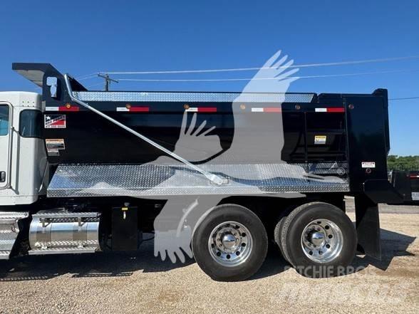 Kenworth T800 Savivarčių priekabų vilkikai