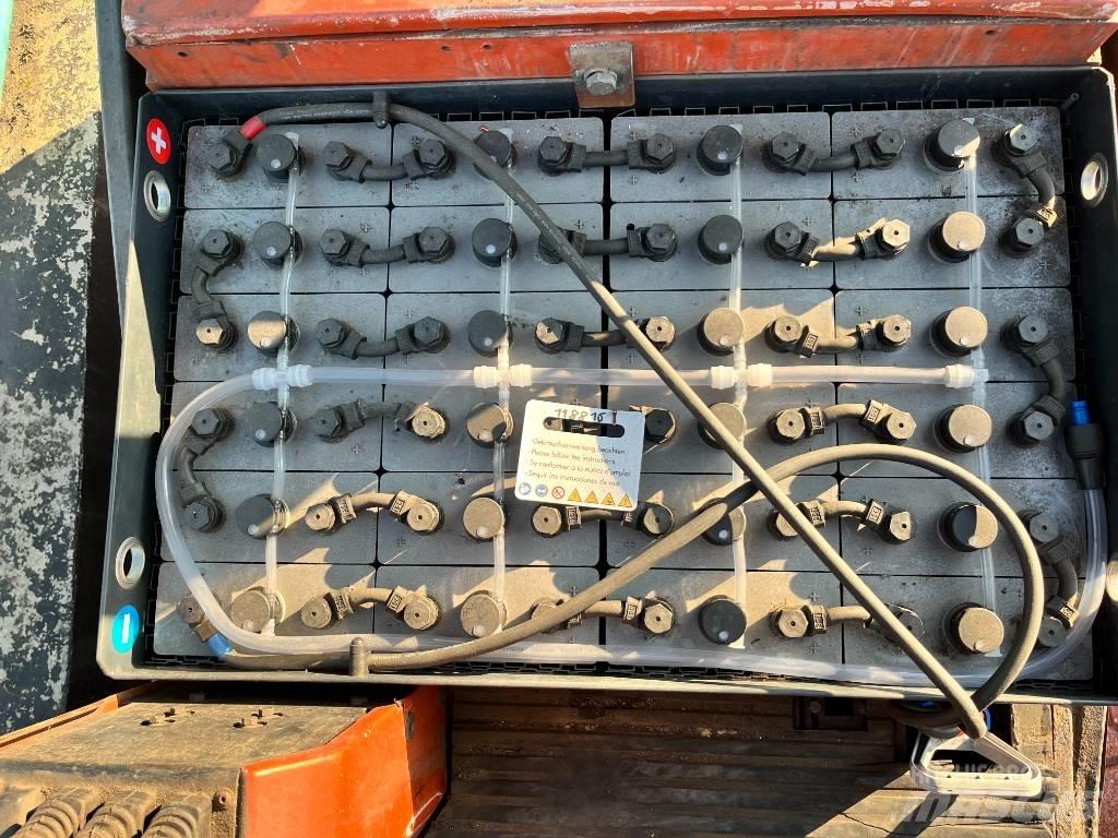 BT CBE 15 V-4102 Elektriniai šakiniai krautuvai