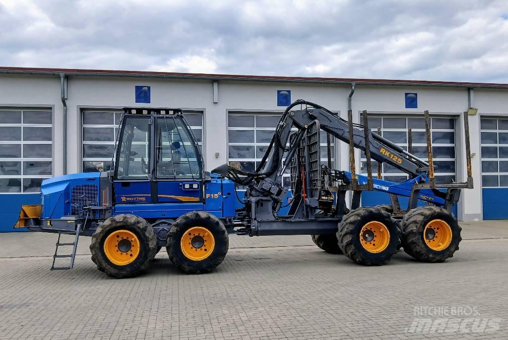 Rottne F15D Naudoti miškovežiai (Forvarderiai)