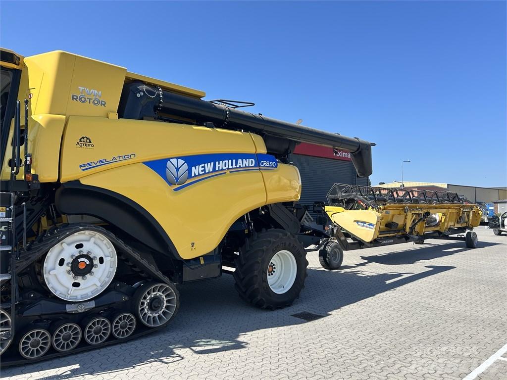New Holland CR 8.90 Derliaus nuėmimo kombainai