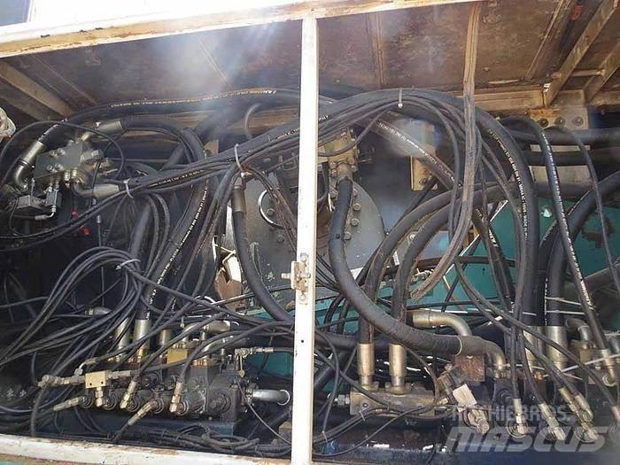 Casagrande B250 Žemės paviršiaus gręžimo technika