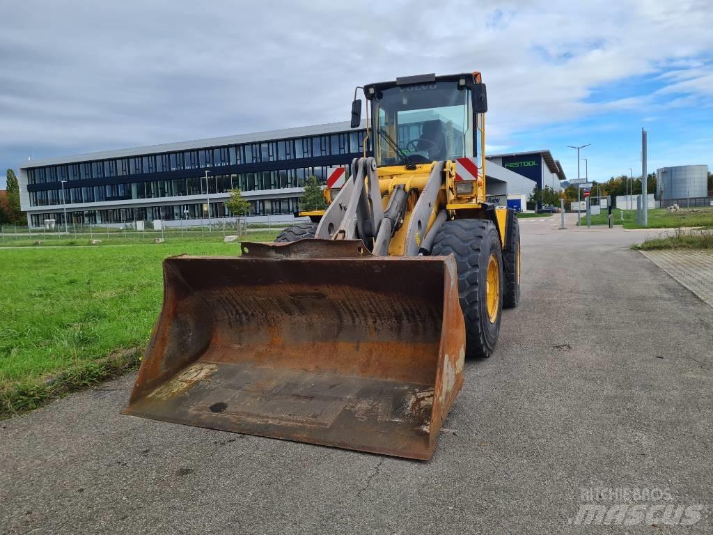 Volvo L70C Naudoti ratiniai krautuvai