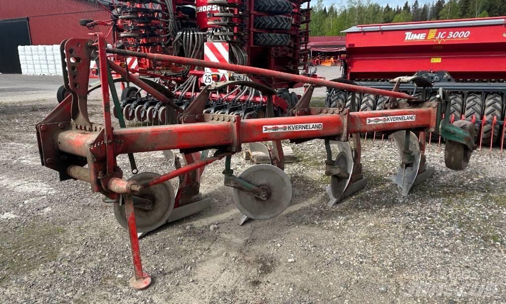 Kverneland A3 4X16 Standartiniai plūgai