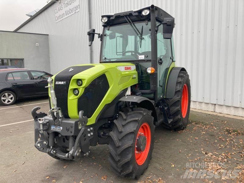 CLAAS NEXOS 260 L Traktoriai
