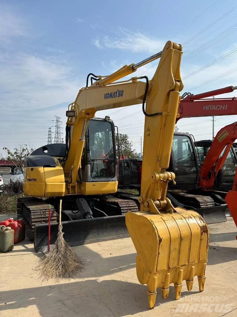 Komatsu PC78 Vikšriniai ekskavatoriai