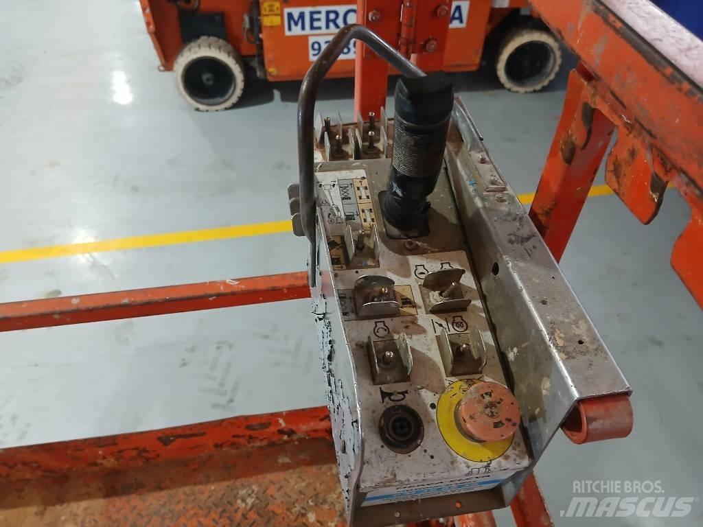 SkyJack SJ 6826 RT Žirkliniai keltuvai