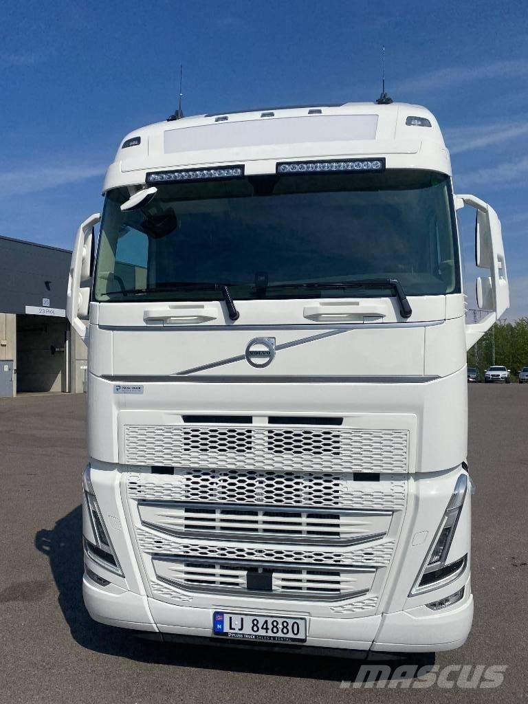 Volvo FH 500 Naudoti vilkikai