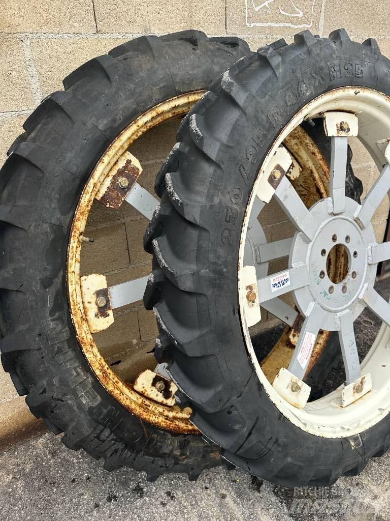 Michelin 230/95R48 Padangos, ratai ir ratlankiai