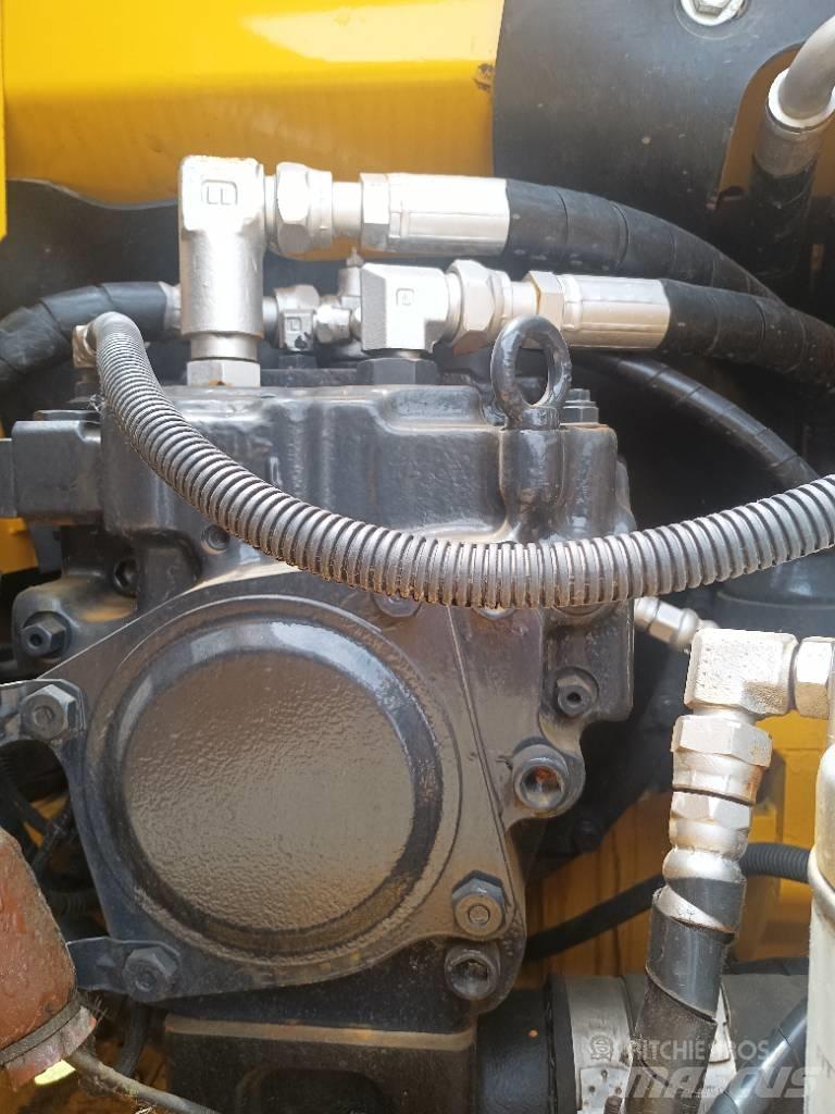 Komatsu PC 120 Vikšriniai ekskavatoriai