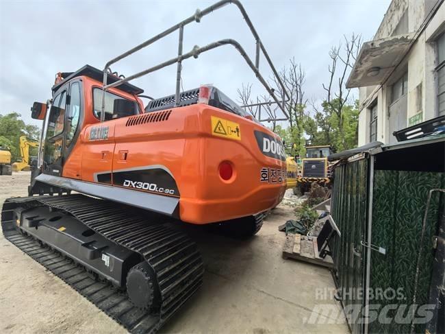 Doosan DX 300 LC Vikšriniai ekskavatoriai