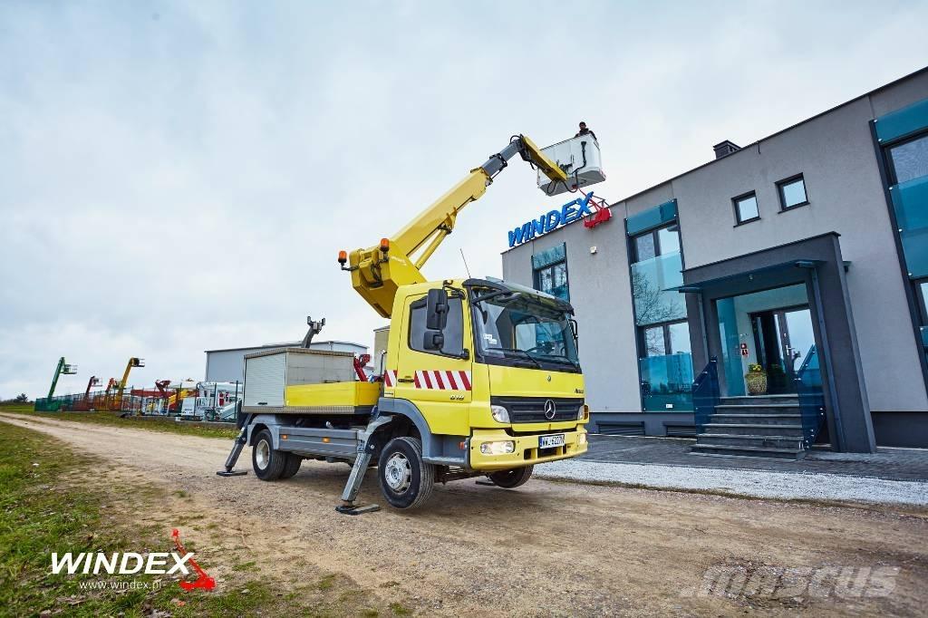 VERSALIFT VT 51 NF Ant vilkikų montuojamos kėlimo platformos