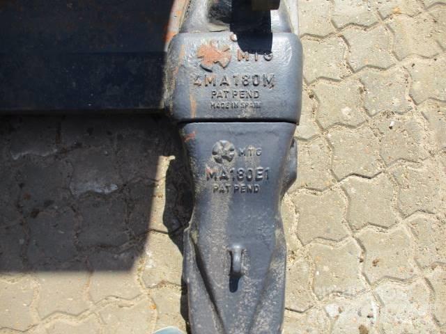 Klepp Mek 4400 Liter Kaušai