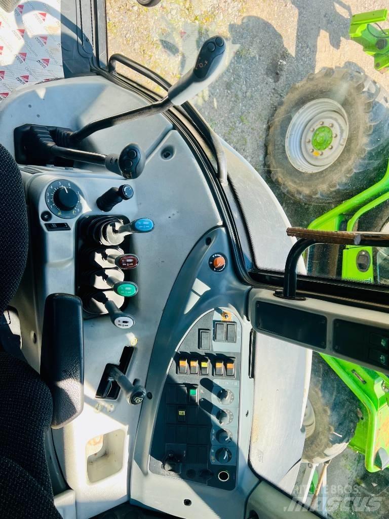 Valtra T 121 Traktoriai