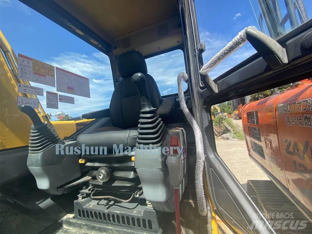 Komatsu PC 130 Vikšriniai ekskavatoriai