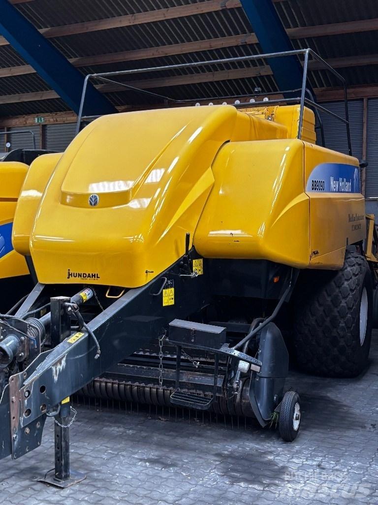 New Holland BB 9090 Stačiakampių ryšulių presai