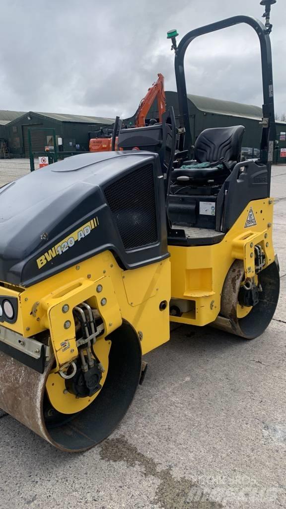 Bomag BW 130 AD Porinių būgnų volai