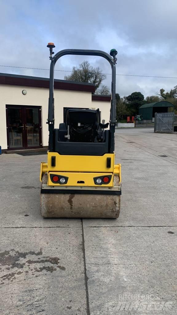 Bomag BW 130 AD Porinių būgnų volai