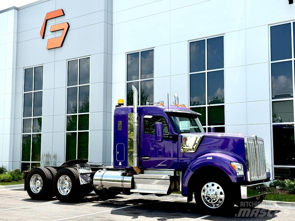 Kenworth W 990 Naudoti vilkikai