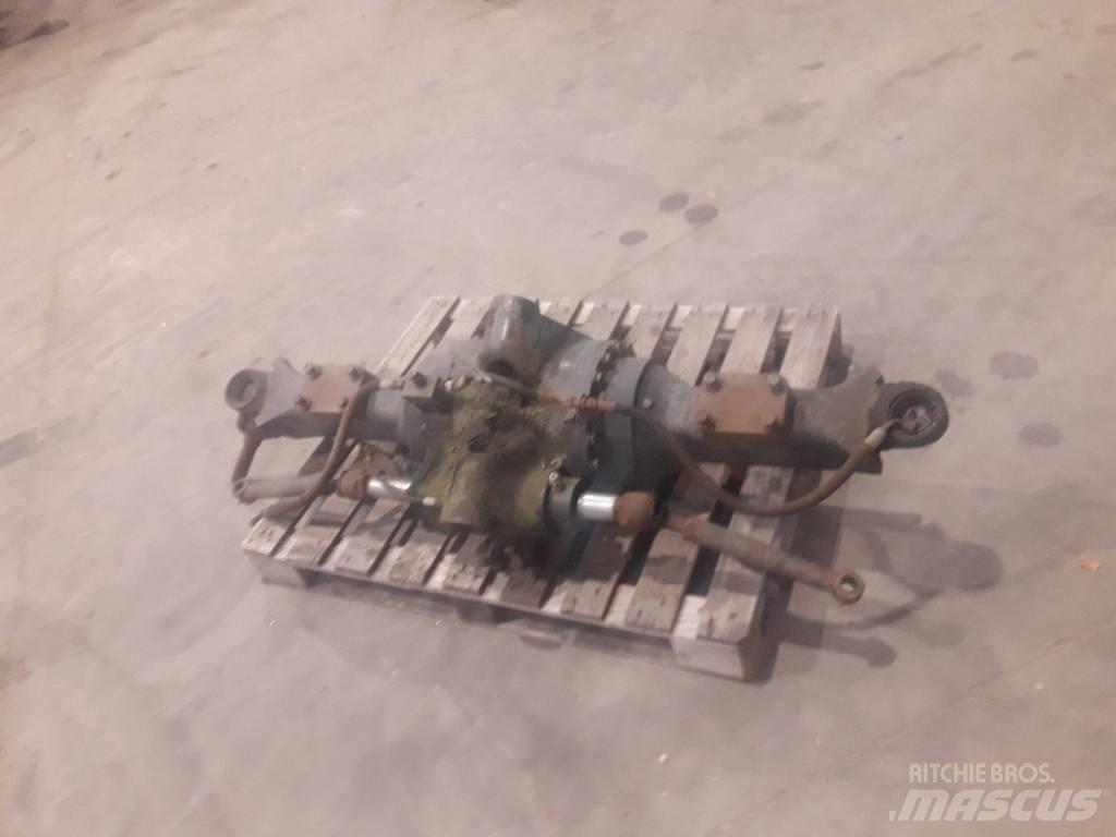 JCB stuur 453/30750 Kabinos ir salonai