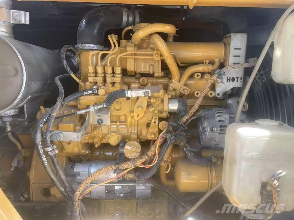 CAT 308 E2 Vidutinės galios ekskavatoriai 7-12 t