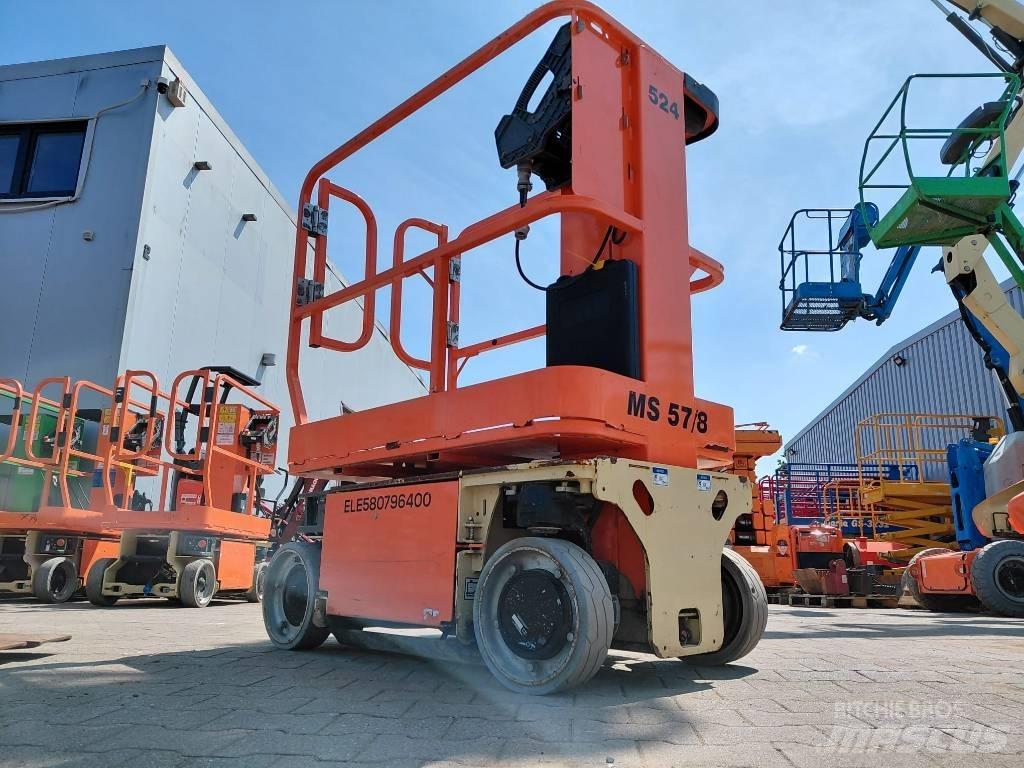 JLG 1230 ES Žirkliniai keltuvai