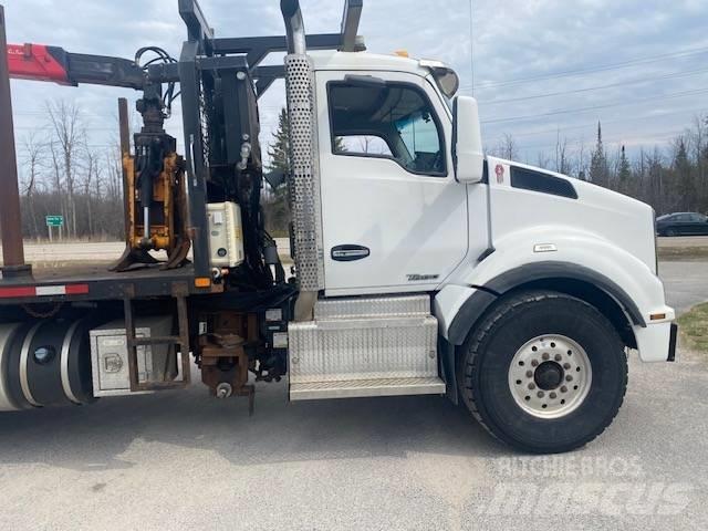 Kenworth T 880 Miškovežių vilkikai