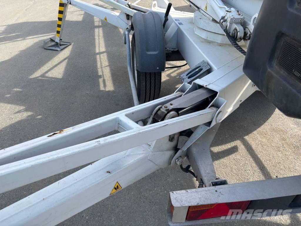 Dino 210 XT Ant priekabų montuojamos kėlimo platformos