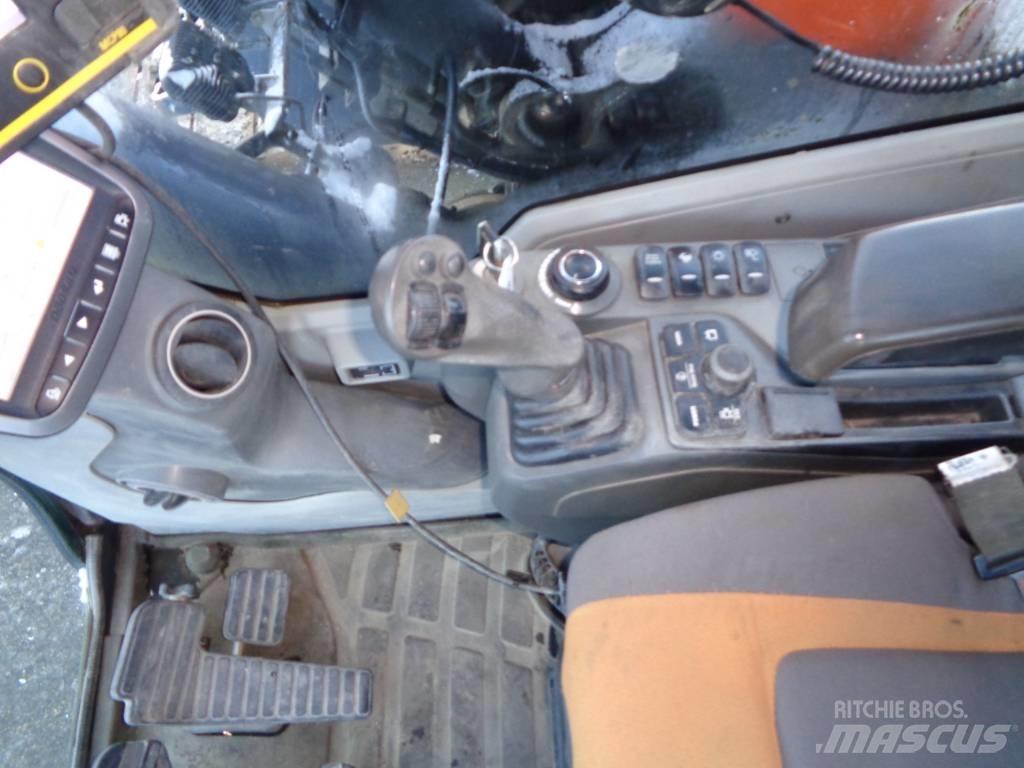 Doosan DX 235 Vikšriniai ekskavatoriai