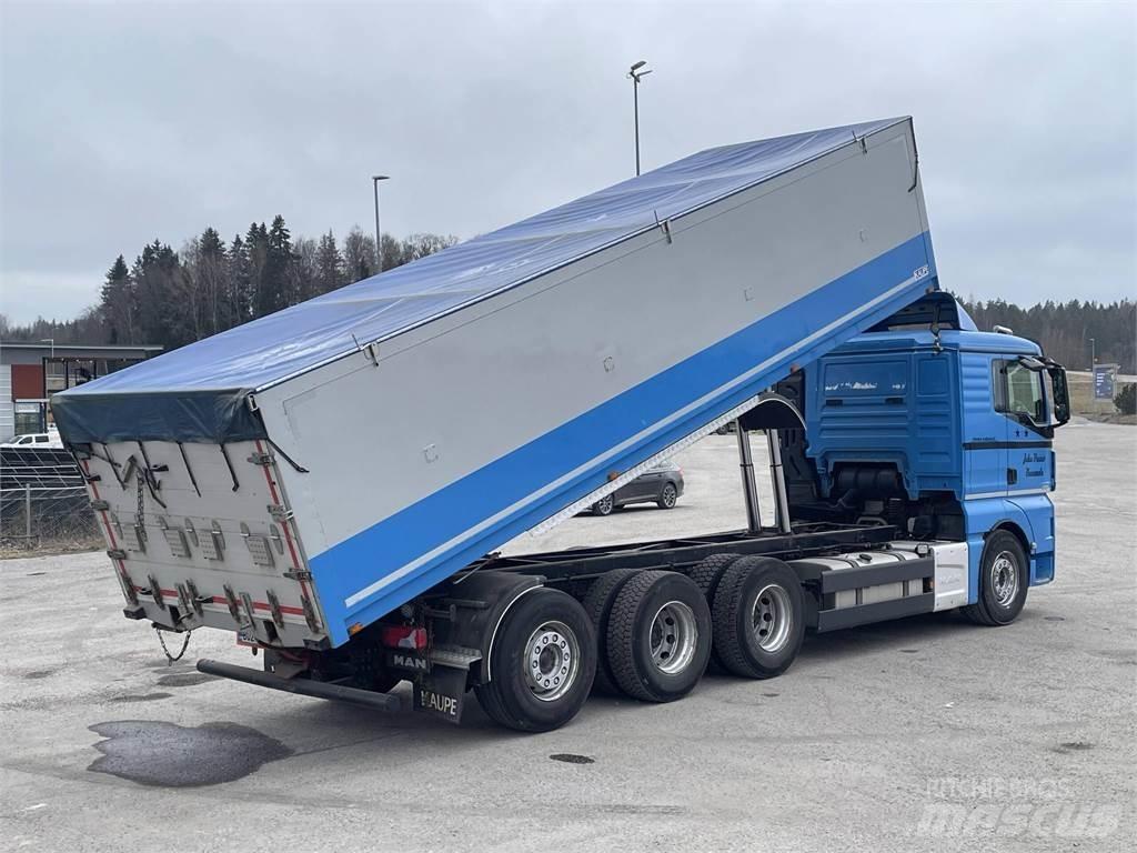 MAN TGX 35.560 Ūkiniai/Grūdų sunkvežimiai
