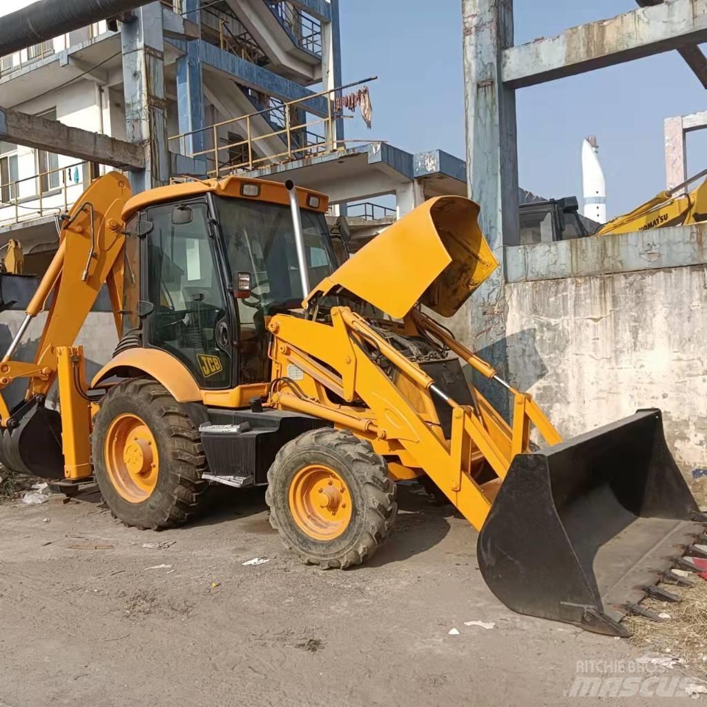 JCB 3CX Ekskavatoriniai krautuvai