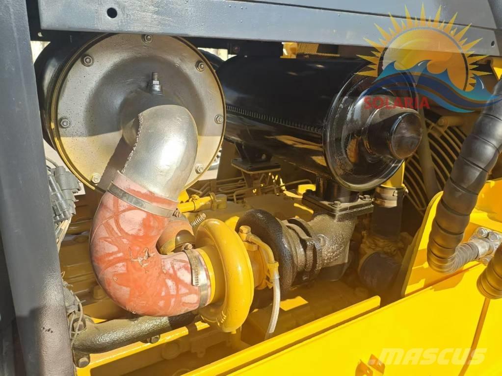 Shantui SD 13 Vikšriniai buldozeriai