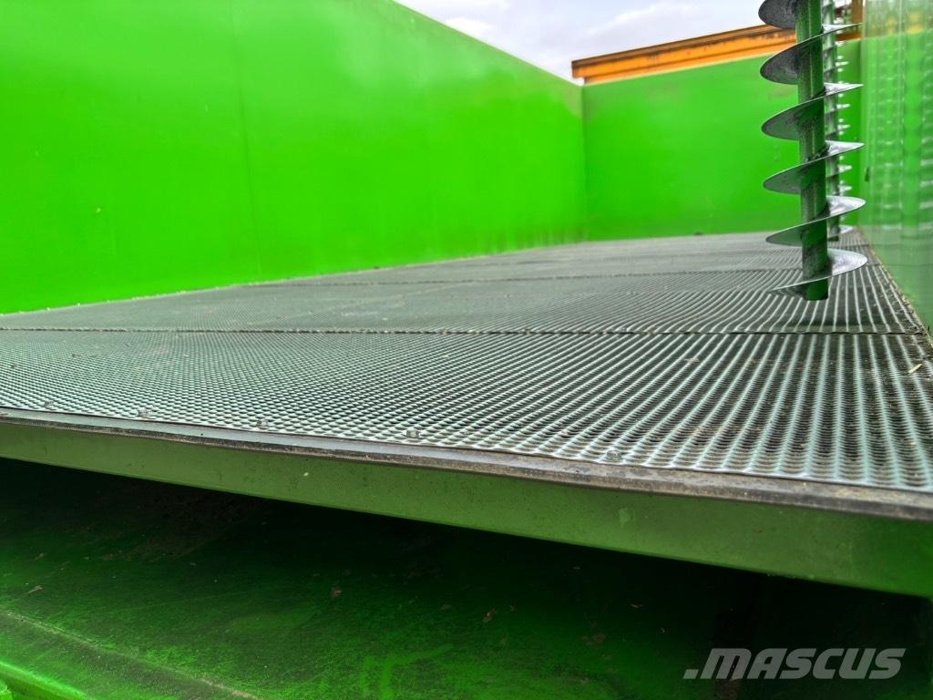  Turbodan TD15 Savivartės priekabos