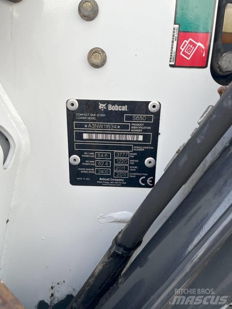 Bobcat S 650 Krautuvai su šoniniu pasukimu