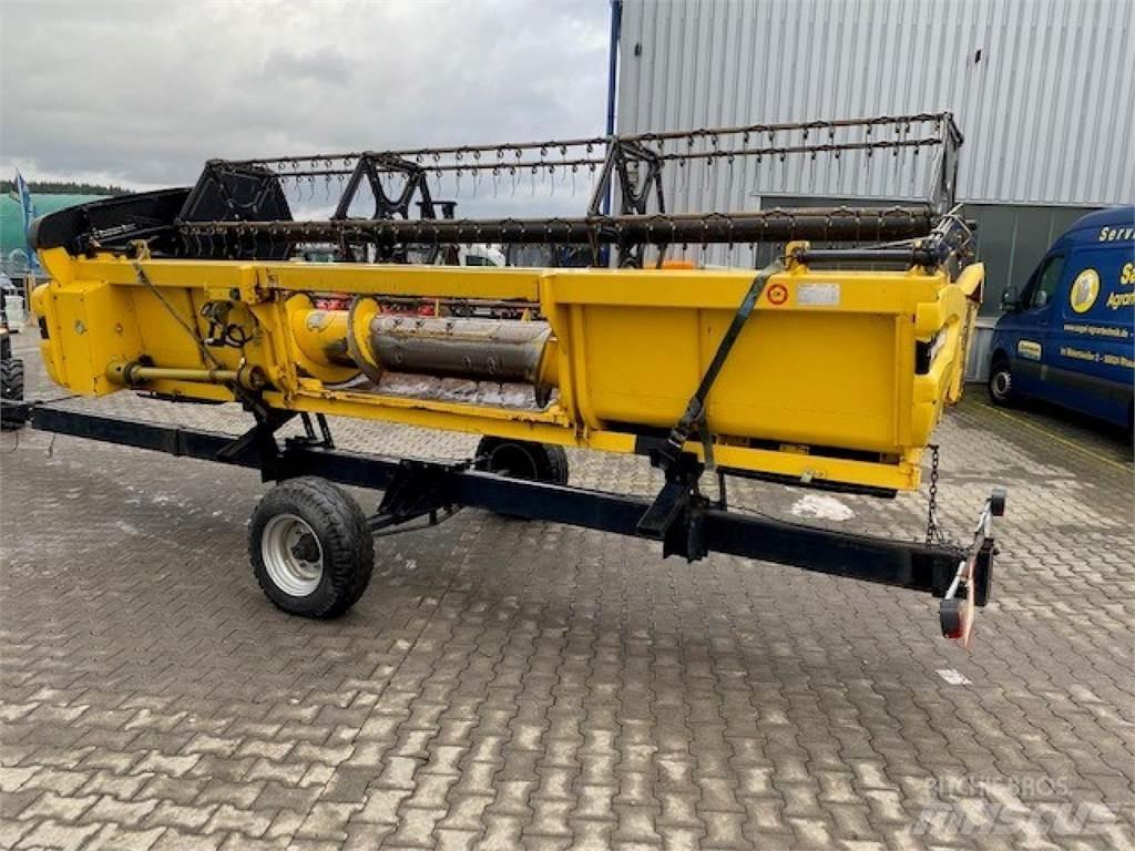 New Holland CX780 Derliaus nuėmimo kombainai