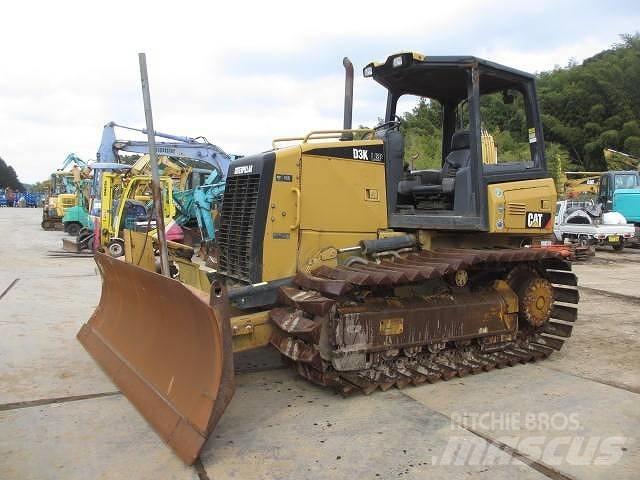 CAT D3KLGP Vikšriniai buldozeriai