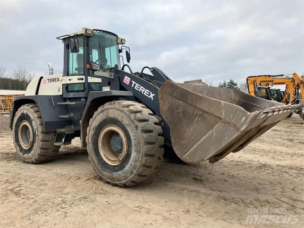 Terex TL310 Naudoti ratiniai krautuvai